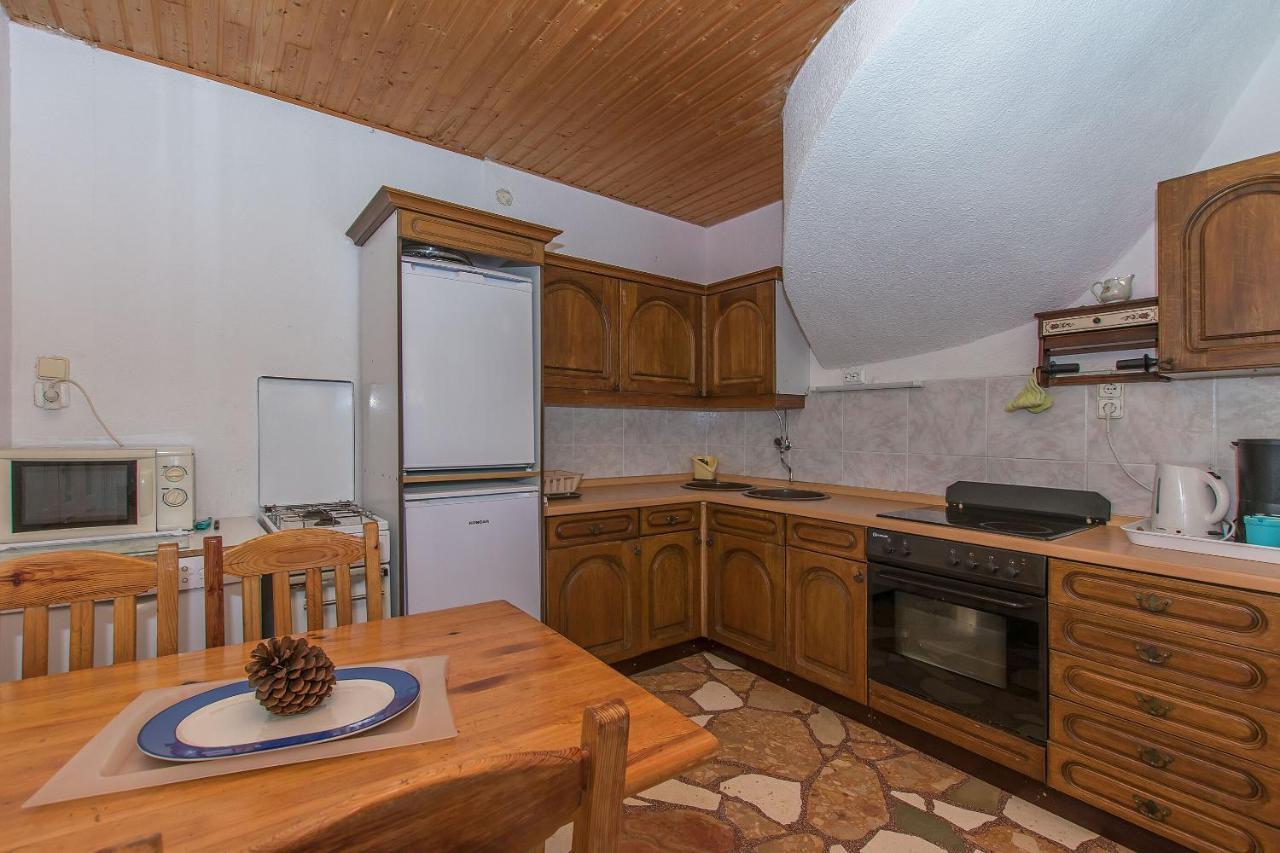 Apartments Clarus Mare Duce Exterior photo