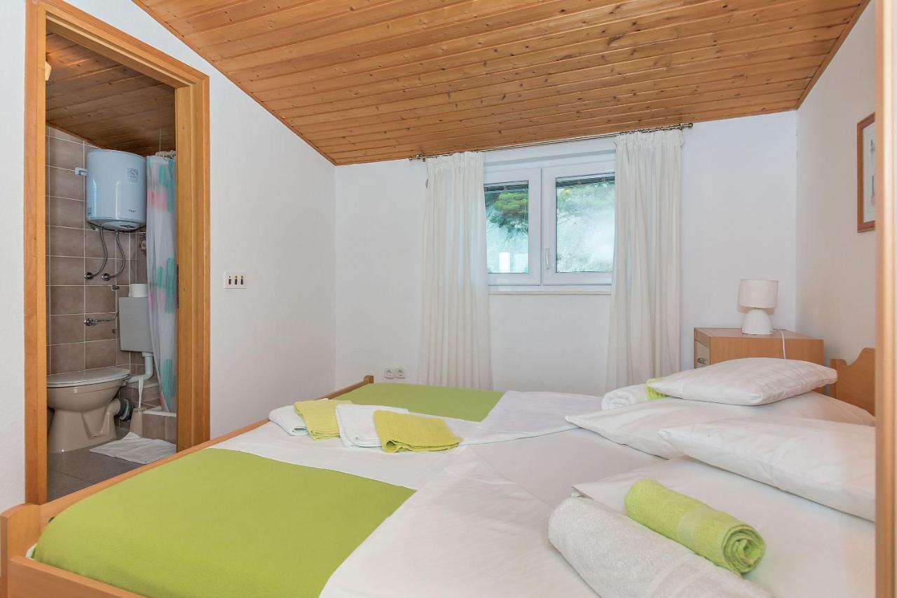 Apartments Clarus Mare Duce Exterior photo